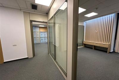 Birou, de 150 mp, în P-ța Victoriei - 3