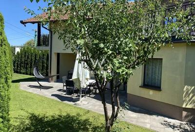 Casă spațioasă 210 mp, cu garaj și terasă - Cisnădie - 1