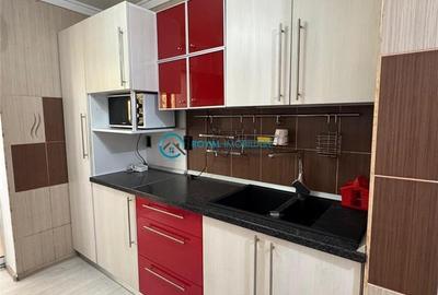 Royal Imobiliare - Inchiriere apartament zona 9 Mai - 6