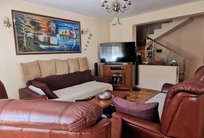 ► Agigea Penny Vila P+1 - 3 Dormitoare+ Living - Teren=302m² Su=141m² 4 Bai - 10