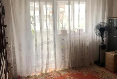 Apartament cu 3 camere decomandat în Central - 1