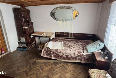 Casă cu 4 camere în Păuleasca - 19