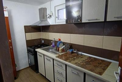 Casă cu Teren 200 Mp în Mărăcineni - 2