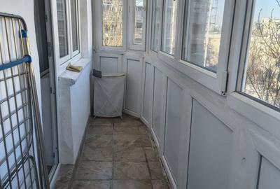 Garsonieră decomandată, mobilată în Vitan Mall - 10