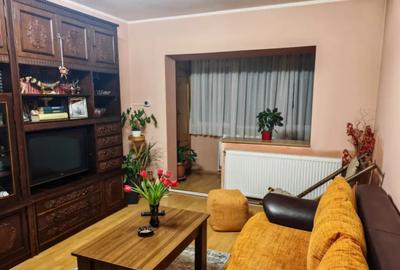 Apartament cu 2 camere decomandat în Dacia