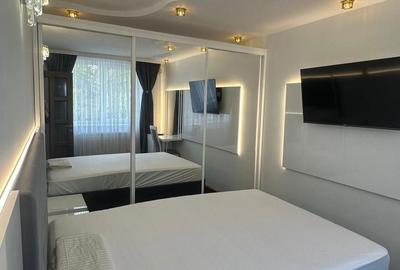 Apartament cu 3 camere decomandat în George Enescu - 8