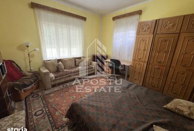 Casă cu 5 camere cu Teren 1450 Mp în Central - 16