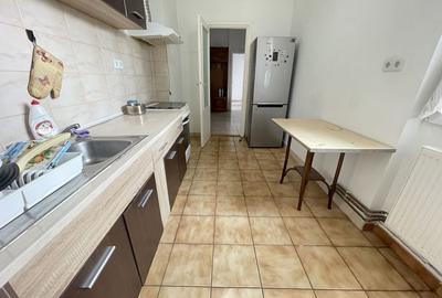 SPATIOS IN ZONA MEDICINEI -4 camere,garaj propriu si boxa - 6