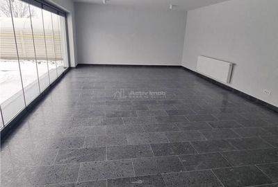 Casă cu 7 camere decomandat cu Teren 1145 Mp în Poroschia - 3
