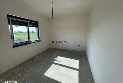 Casă cu 4 camere cu Teren 350 Mp în Odoreu - 2