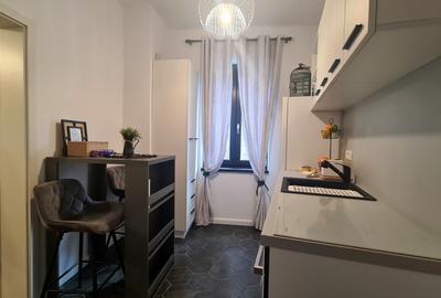 Casă cu 2 camere cu Canalizare în Centrul Istoric - 10