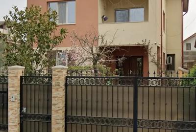 De vanzare casa P+E+M