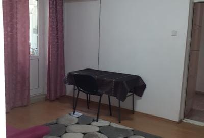 Apartament cu 2 camere semidecomandat în Tomis III - 2