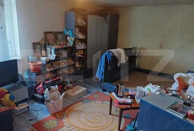 Casă cu 5 camere cu Teren 3900 Mp în Central - 7