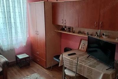 Garsonieră decomandată în Rogerius - 1