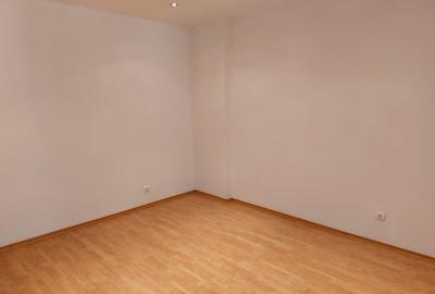 Casa P + M Piata Muncii 3 min metrou | Soseaua Mihai Bravu - 10