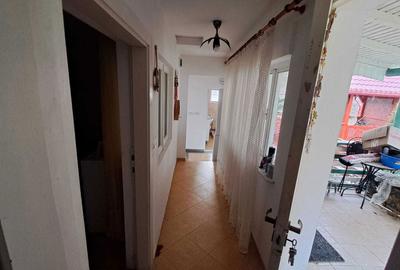 Casă cu 4 camere în Vârfuri - 2