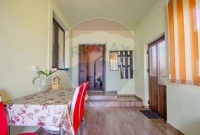 Casa + teren + hala de vanzare in Beregsau - 0% Comision - 8