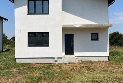 Vila cocheta in Ostratu - mai sunt de vanzare 2 - 12