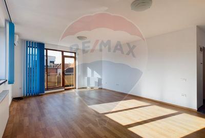 Spatiu de birouri compus din 3 apartamente, 300 mp, strada Bistritei - 4