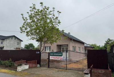 Casă cu 4 camere în Străoști - 1
