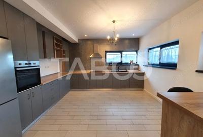 Casa moderna de inchiriat cu 4 camere si curte in Selimbar - 3