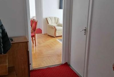 Apartament cu 3 camere în Gemenii