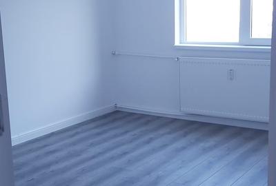 APARATORII PATRIEI-STRADA TOMESTI-APARTAMENT 3 CAMERE - 3