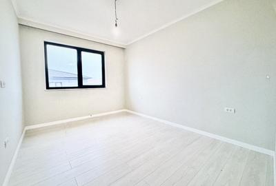 Duplex cu 5 camere cu Teren 250 Mp în Urseni - 10