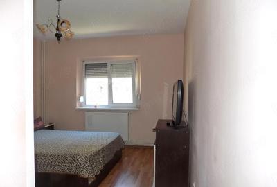 Apartament cu 2 camere decomandat în Independenței