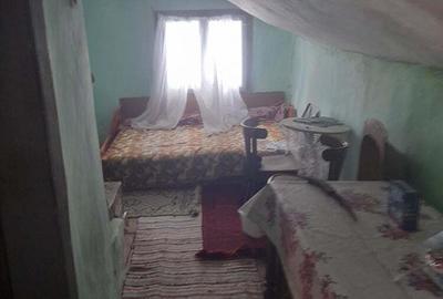 Vand casa cu dependinte siteren.dalhauti vrancea - 4