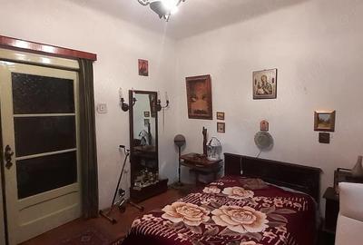 Casă cu 2 camere cu Teren 535 Mp în Domenii - 3