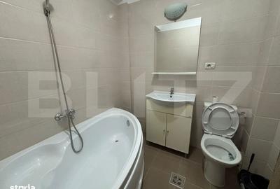 Garsonieră decomandată în Valea Adâncă