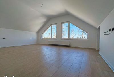Casă cu 4 camere cu Teren 200 Mp în Lumina - 2