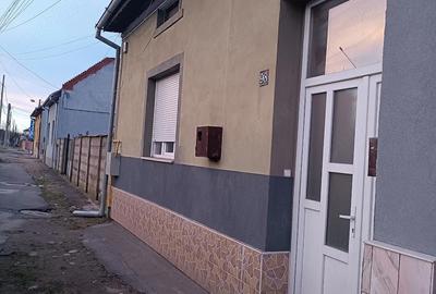 Casă cu 3 camere cu Teren 40 Mp în Central - 3