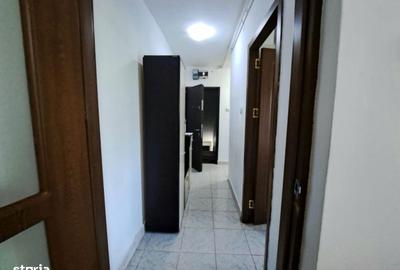 Apartament cu 2 camere în Micro 8 - 1
