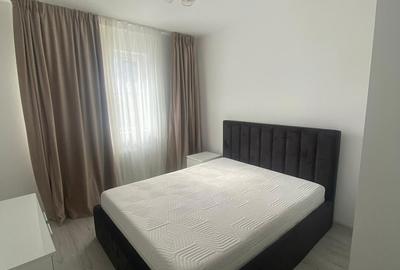 Apartament cu 2 camere decomandat în Apărătorii Patriei - 3
