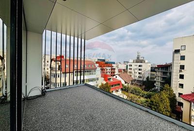 Apartament cu 4 camere decomandat în Herăstrău - 1