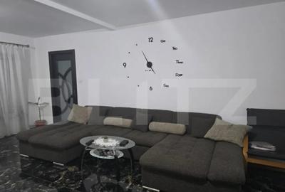 Casă cu 4 camere cu Teren 1500 Mp în Central - 2