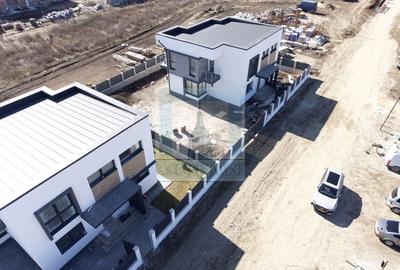 Casă individuală cu 4 camere cu Canalizare în Sânpetru - 9