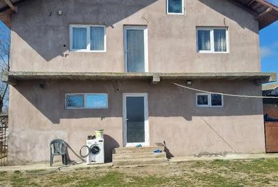 Casă cu Teren 1000 Mp în Topraisar - 4
