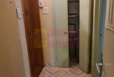 Apartament cu 2 camere de vanzare in Campina - Zona Piata Centrala - 2