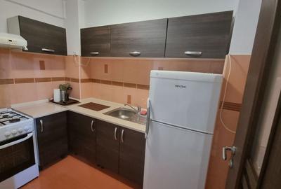 Garsonieră semidecomandată, mobilată în Titan