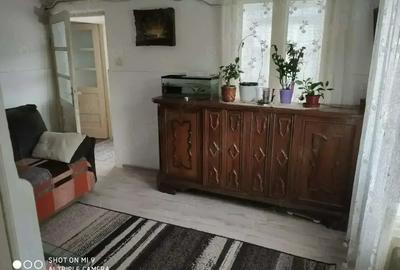 Casa de vanzare in Fieni - 3