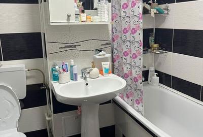 Apartament cu 2 camere decomandat în Uiești - 12
