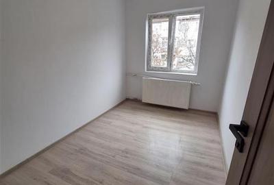 Apartament cu 4 camere semidecomandat în Circumvalațiunii - 3
