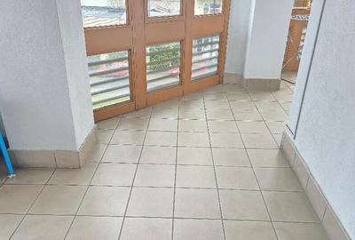 Inchiriez apartament 3 camere decomandat in Deva, bloc Casial, et 2 - 15