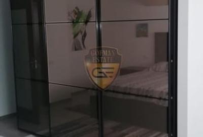 3 camere 180 mp + Parcare privata. Peninsula, Centrul Vechi, Piata Ovidiu - 16