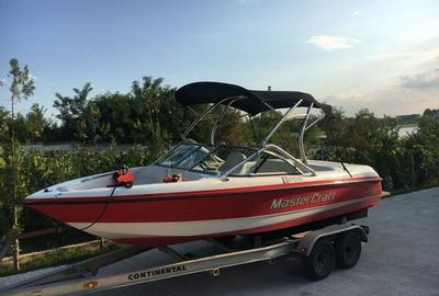 Vilă spectaculoasă pe malul lacului Snagov / 3000 mp teren / Barcă inclusă Vilă spectaculoasă pe malul lacului Snagov / 3000 mp teren / Barcă inclusă - 11