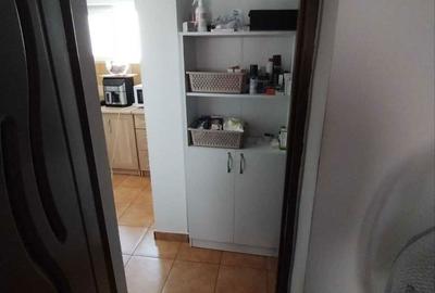 Apartament cu 2 camere decomandat în Războieni - 3